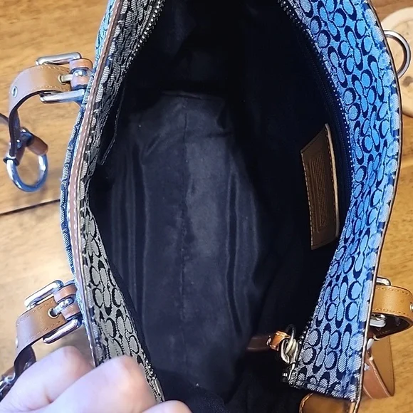 Coach Vintage Micro Kissing C's Denim Tote Euc - Picture 12 of 16